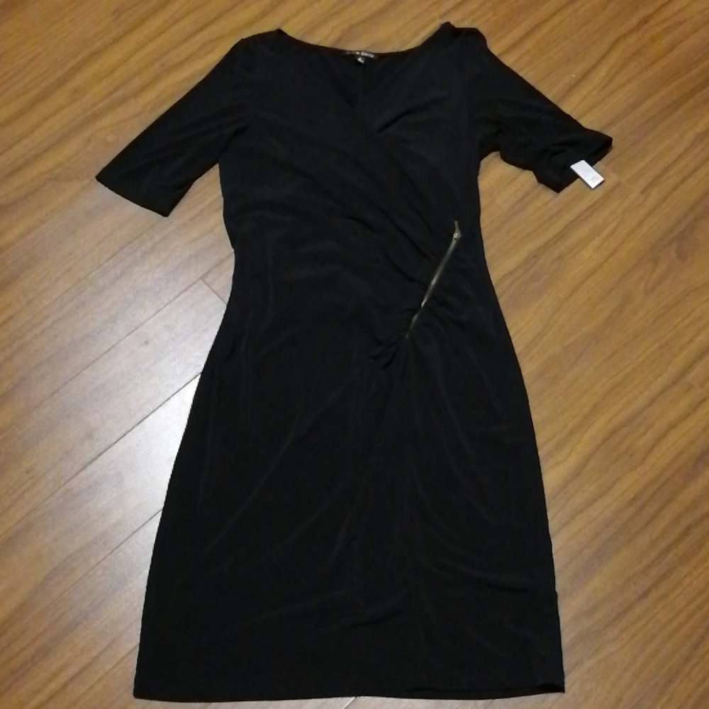 Classy black cross-body with zipper detail dress